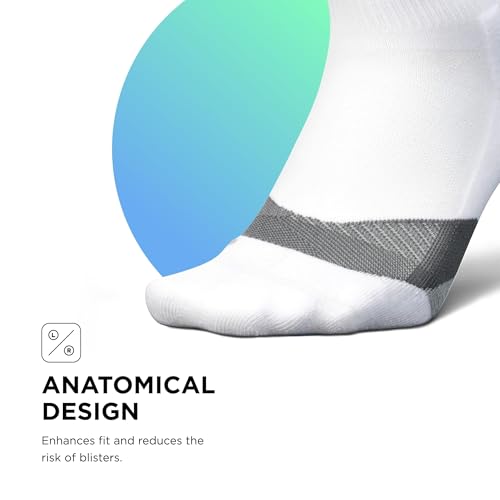 Feetures Elite Light Cushion Quarter Sock - color: New White (1 Pair ), size: Medium