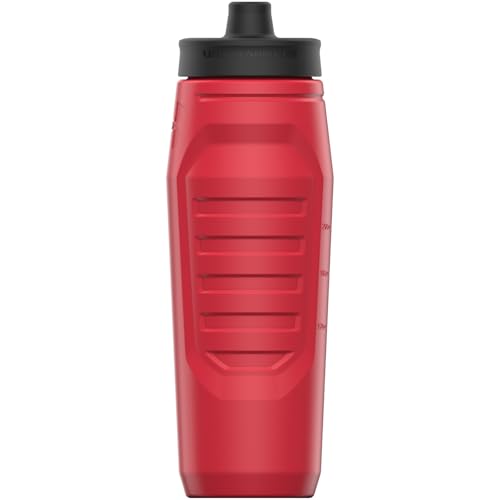 UNDER ARMOUR 32oz Sideline Squeeze Red - color: Red