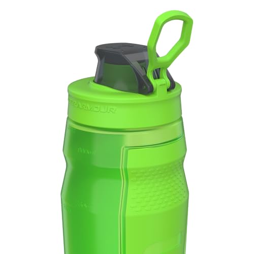 Under Armour 32oz Playmaker Squeeze Water Bottle - color: Hyper Green