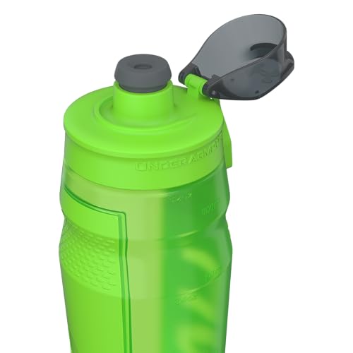 Under Armour 32oz Playmaker Squeeze Water Bottle - color: Hyper Green