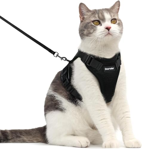 Dooradar Cat Harness and Leash Set, Adjustable and Escape Proof, M - color: Black, size: M