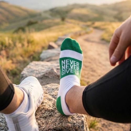 Gone For a Run Motivational Ankle Running Socks - Affirmation Runners Gifts - color: Never Never Give Up (Green)