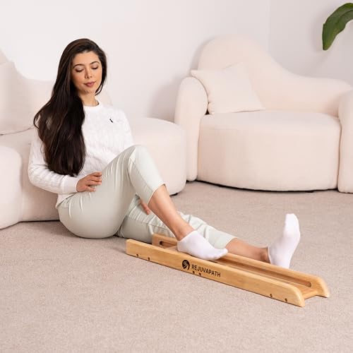 Knee & Hip Rehab Glider – Physiotherapy Equipment for Stroke Rehab, Recovery Aids, Slide Board for Post-Surgery & Injury – Lightweight Oak Design, Improves Mobility & Circulation