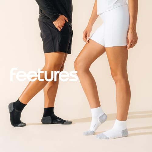 Feetures Elite Max Cushion Quarter Running Sock, 1 Pair - color: Black, size: Medium