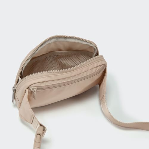 Pander Belt Bag Large 2L, Nylon Fanny Pack Purse for Women and Men with Adjustable Strap - color: Raw Linen
