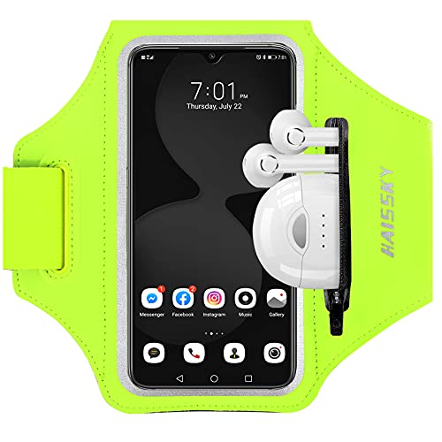 Running Armband with Earphone Pouch Fits Phones up to 6.9" - color: Green (Up to 6.9''), size: Medium