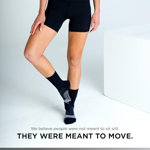 Feetures Elite Light Cushion Mini Crew Sock - color: New Black (1 Pair), size: Medium