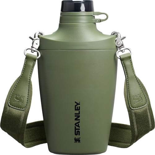 STANLEY Cross Bottle, 23 oz, Dried Pine VRT - color: Dried Pine