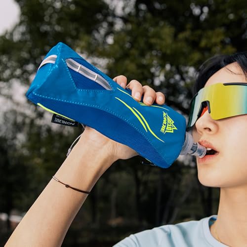 TRIWONDER Handheld Water Bottle for Running, Quick Grip Chill 17 oz Handheld Soft Water Bottle with Hand Strap Hydration Pack, BPA Sport Soft Flask (Blue) - color: A-Blue 500ml Handheld Bottle