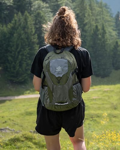 WATERFLY Lightweight Packable Hiking Backpack, 30L Day Pack - color: Army Green
