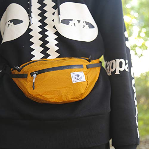4Monster Hiking Waist Packs Portable,Water Resistant Fanny Bag with Adjustable Strap,Lightweight Crossbody Chest Bag Slim Bag - color: Yellow Green