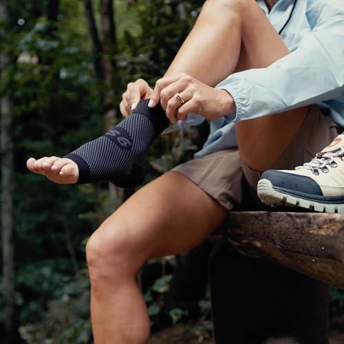 OrthoSleeve FS6 Foot Bracing (Single Sleeve) treats Plantar Fasciitis, Achilles Tendonitis and relieves heel pain in a soft, moisture-wicking fabric - color: Natural, size: Small