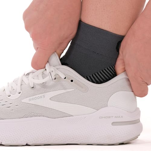 OrthoSleeve FS4 Plantar Fasciitis Compression Socks - color: Black Qtr Crew, size: Medium
