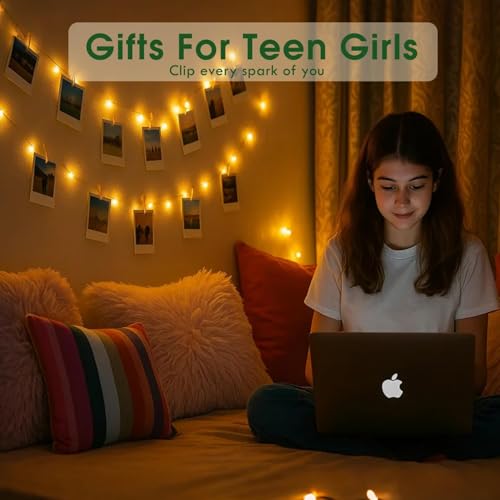 Photo Clip String Light, 33Ft 100LED Battery Fairy Lights with 50 Clips - color: Warm White