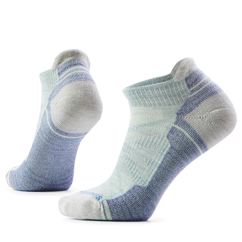 Smartwool Women's Hike Light Cushion Low Ankle Socks - color: Frosty Green, size: Medium