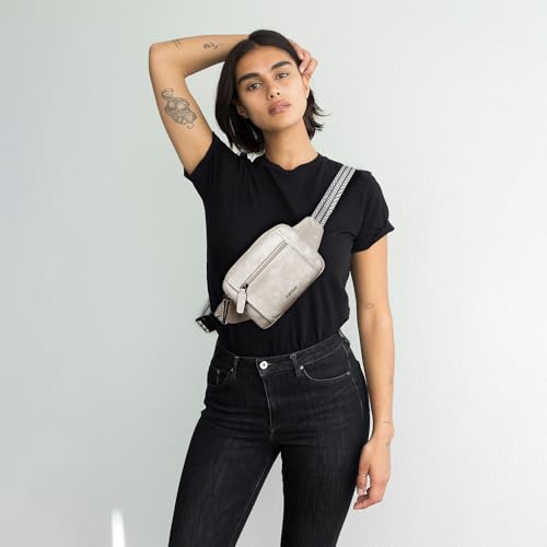LATMAP 3L TRIPLE ZIP Fanny Packs Belt Bag For Women Men Crossbody Waist Pack Sling Chest Bum Travel Bag Purse Faux Leather Fashion Cute Grey - color: Light Grey