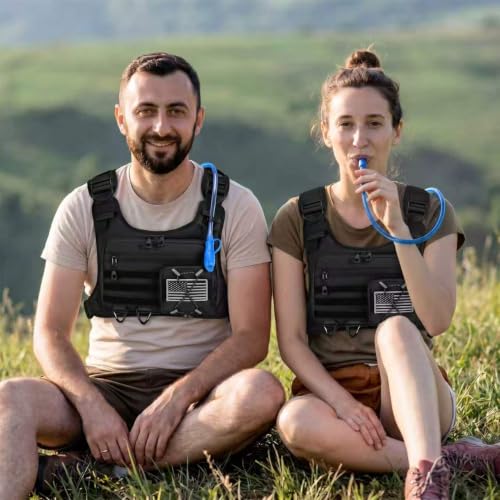 Hydration Vest with 2L Water Bladder for Men and Women,Lightweight Adjustable Hydration Backpack,Hiking Backpack with Water Bladder for Climbing Cycling Hiking - color: Black