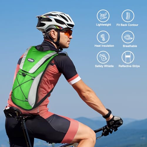 KUYOU Running Hydration Vest - Lightweight Insulated Hydration Backpack with 2L Water Bladder, Adjustable Chest Straps and Reflective Water Backpack for Running Marathon Race Hiking Cycling - color: Green