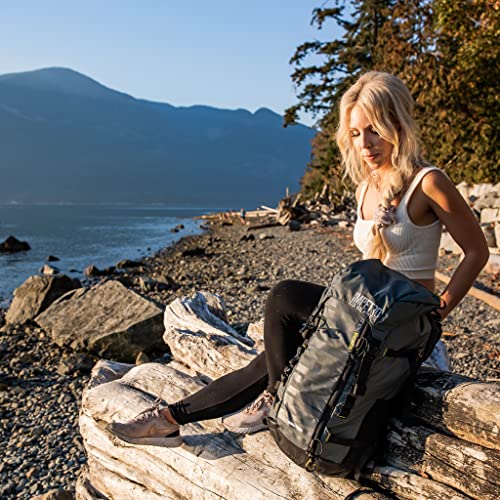 Mountain Backpack for Men and Women - Lightweight Hiking Backpack with Mesh Pocket, Hood Pocket - Outdoor Backpack for Traveling and Camping - Camping Backpack with Detachable Water Bladder - style: Mountain Backpack
