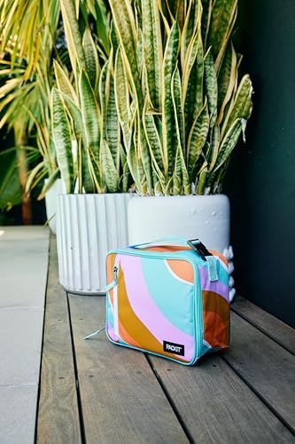 PackIt Freezable Classic Lunch Box, Retro Wave - color: Retro Wave