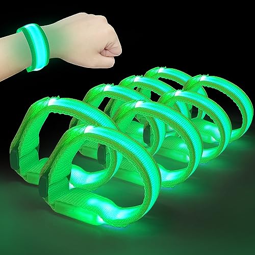 M.best 8pcs LED Light Up Bracelets Glow Flashing Wristbands Glow in The Dark Party Supplies for Wedding, Raves, Concert, Camping,Sporting Events, Party Green - color: 8pcs Green